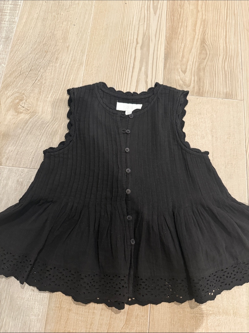 Zara Black Sleeveless Button-Front Kids Top